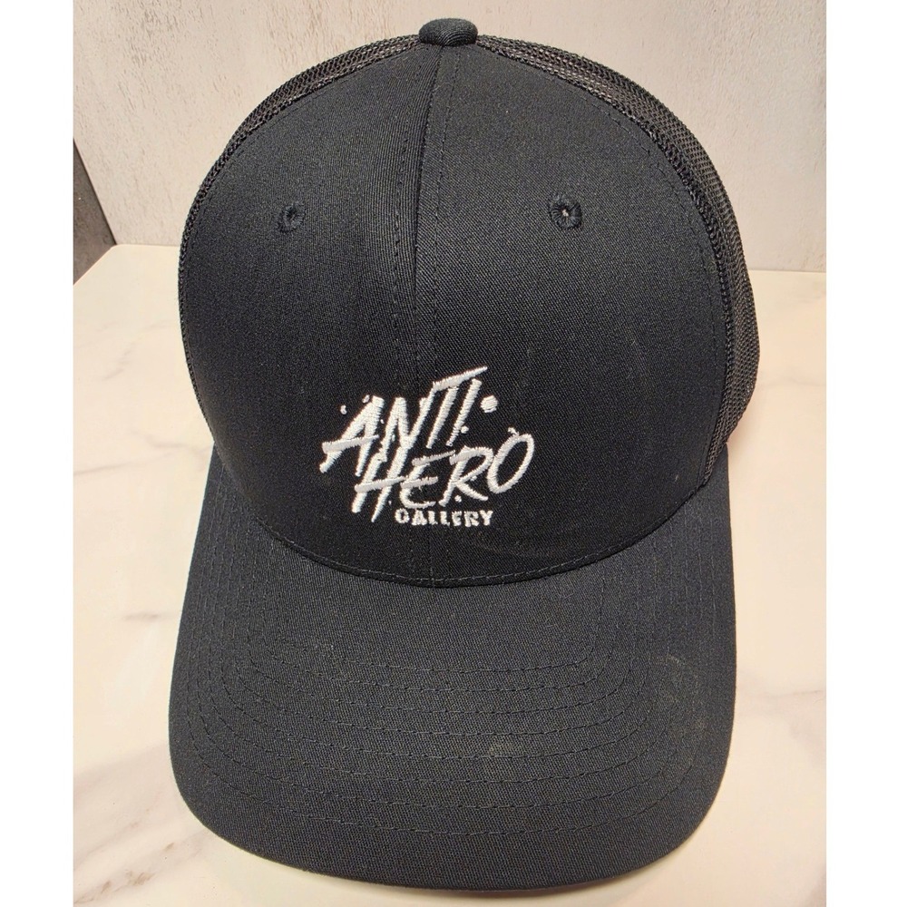 Anti Hero Gallery Trucker Hat Black Mesh Snapback‎ Cap Yupoong The Classics Mens